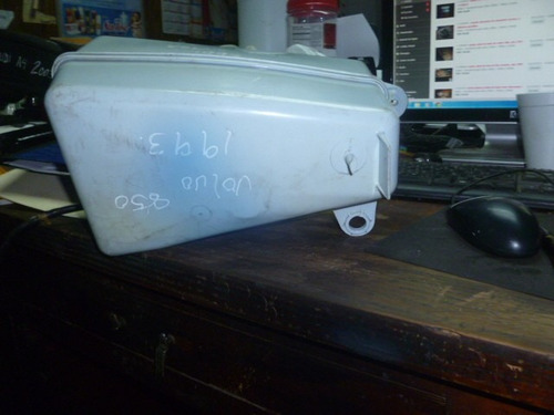 Imagen 5 de 5 de Vendo Tanque De Wiper De Volvo 850, Año 1993, # 9151142