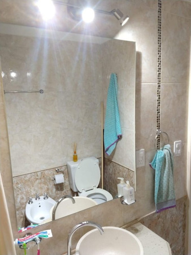 Imagen 7 de 12 de Departamento En Venta De 2 Amb. Con Terraza En Villa Luzuriaga