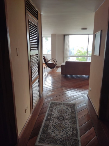 Imagen 8 de 27 de Precioso Departamento Penthouse Dúplex Con Espectacular Vista En Sector González Suárez