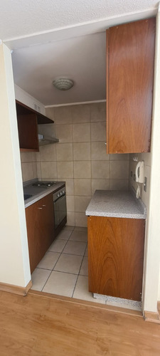 Excelente Departamento Metro Sta Lucia Y Catolica