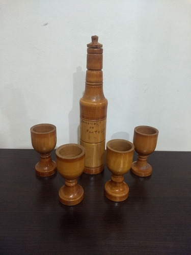 Juego De Copas De Madera Con Botella Licor Vino Artesanal