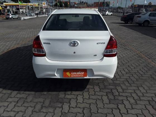 Imagem 2 de 9 de Toyota Etios 1.5 X Plus Sedan 16v Flex 4p Automático
