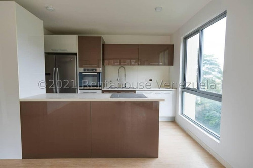 Imagen 9 de 17 de Edificio A Media Cuadra Campo Golf Country Club A La Venta Mls#22-13805 P V