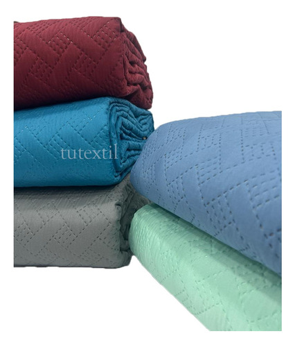 Cubrecama Quilt Micromatelaseado 1 1/2 160 X 230 Lisos