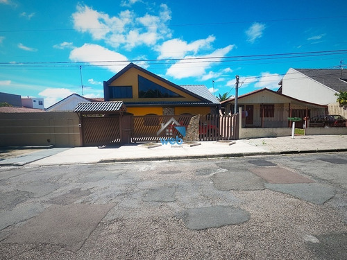 Imagem 3 de 30 de Se Você Está Procurando Por Uma Casa Com Personalidade, Que Você Olhe E Sinta Aquele Algo A Mais E Que Ofereça 3 Quartos Ou Mais, Hidromassagem, Edícula Nos Fundos 3 Vagas De Garag - Ca01764 - 702711