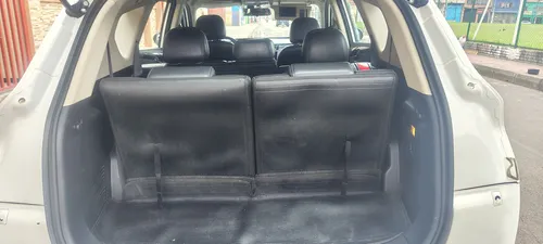 Camioneta 7 Puestos,sin Pico Y Placa,tv,excelente Estado