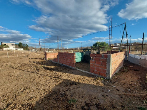 Lote-fraccion En Venta Propiedad En Construcción, Excelente Ubicación. 1 Ambientes