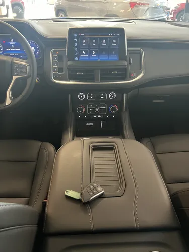 Chevrolet Tahoe 5.3 V8 Z71 4Wd At