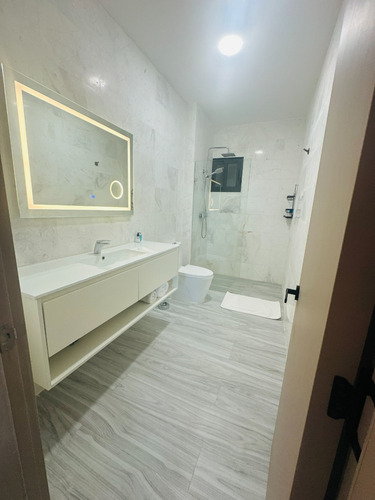 Apartamento En Renta Con 3 Habitaciones En West Village- Punta Cana Village!