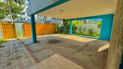 Imagen 2 de 14 de Casa Proximo Colina De Los Rios Y Seminario En Venta