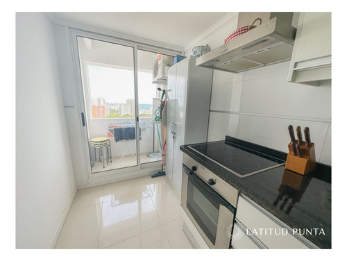 Imagen 23 de 23 de Apartamento En Casino Tower, 2 Dormitorios Y Medio - Punta Del Este Mansa