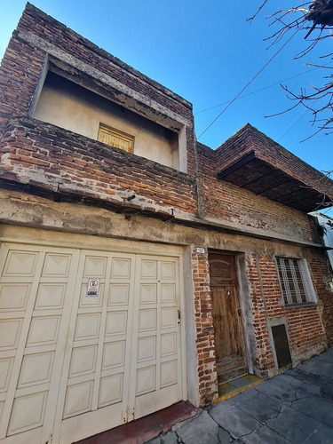 Casa. 4 Ambientes En Ciudad Madero. Venta