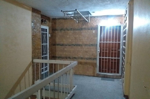 Imagen 10 de 13 de Asein982 Vende Cómodo Apartamento En San Blas Ii Valencia