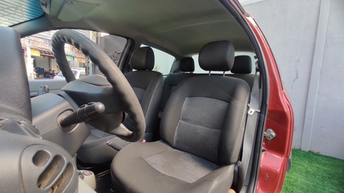 Renault Clio 2012 1.0 16v Campus Hi-flex 3p