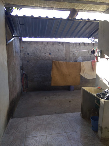 Vendo Excelente Imóvel Com Duas Casas Independentes - Frimisa / Santa Luzia - Mg