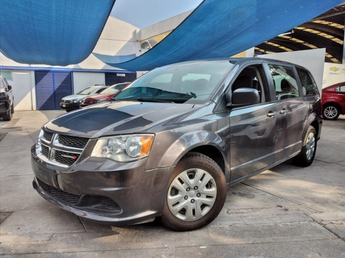 Imagen 6 de 15 de Dodge Grand Caravan 2018 3.7 Se At