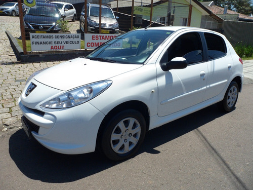 Peugeot 207 1.4 Xr Flex 5p