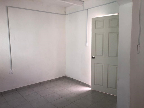 Imagen 6 de 13 de Se Vende Casa Centrica Slp