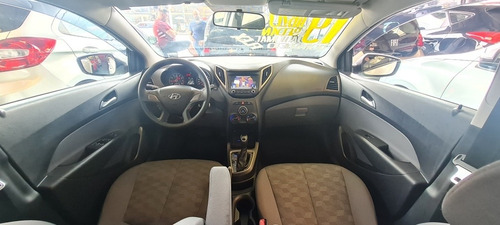 Imagem 9 de 10 de Hyundai Hb20s 2019 1.6 Comfort Plus Flex Aut. 4p