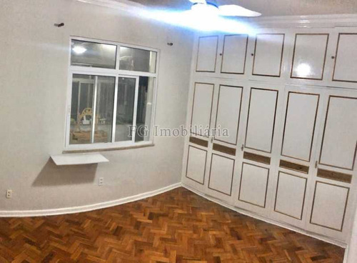 Imagem 11 de 15 de Apartamento No Humaitá - Caap30155