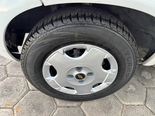 Chevrolet Chevy 1.6 3p Paq C Mt