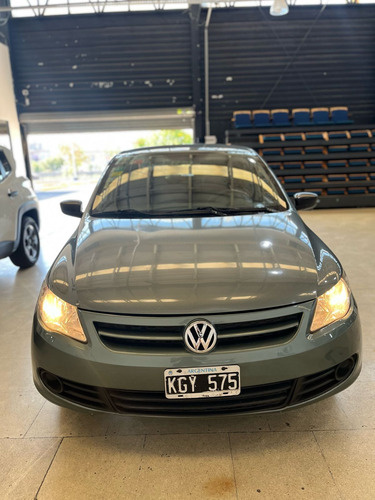 Volkswagen Voyage 1.6 Highline 101cv
