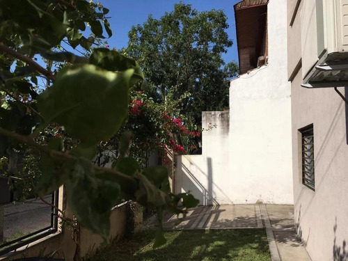 Triplex En Venta Vicente Lopez Oportunidad!