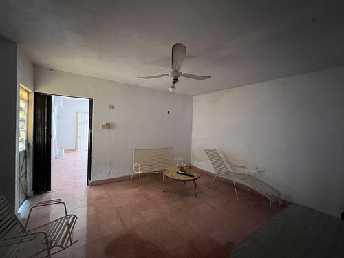 Venta De Dos Casas Unidas En Una Misma Propiedad En San José
