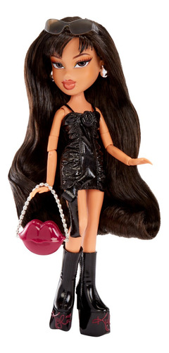 Muñeca Bratz Kylie Jenner Super Fashion Con Accesorios