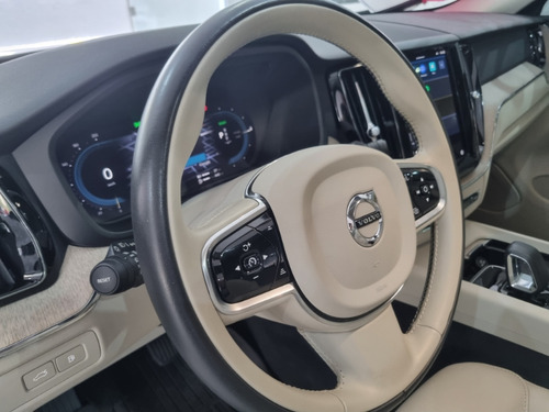 Volvo XC60 T-8 Plus 2.0 AWD (Híbrido)
