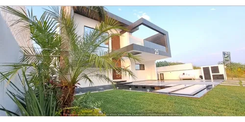 Residencia En Lomas De Cocoyoc Morelos