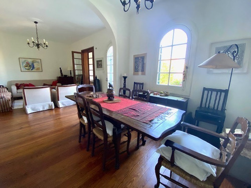 Casa De Estilo En Corazón Del Prado