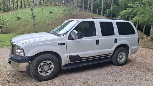 Tropical F-250 Modelo Tropivan 09 Lugares Impecável E Revisa