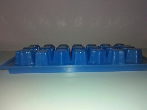 Molde Plástico Para Figura De Hielo Bartender Precio Por C/u
