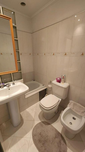 Imagen 26 de 30 de Caballito - Duplex 3 Dormitorios En Venta - Impecable