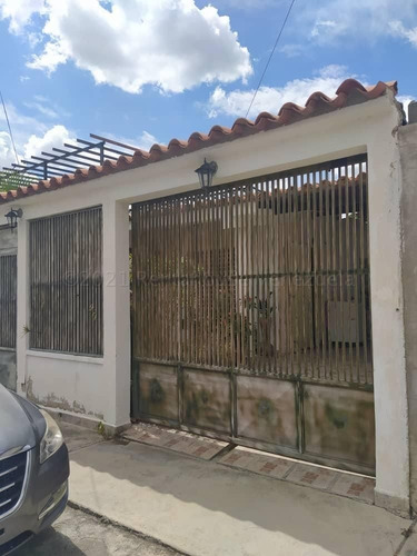 Imagen 26 de 30 de %%%maría Gabriella Mendoza Vende!!! Hermosa Casa En Urbanización Don Jesus - Barquisimeto-estado Lara---**///
