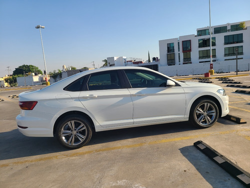 Imagen 4 de 8 de Volkswagen Jetta Comfortline 1.4 Automatico Tiptronic