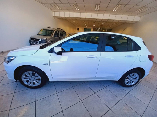 Imagem 2 de 9 de Chevrolet Onix 1.0 Flex Lt Manual