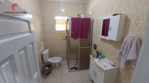 Imagem 5 de 7 de Casa Terrea De 3 Dormitorios - Parque Novo Oratorio - Santo Andre - V-5639