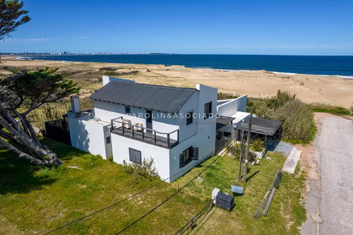 Casa En Venta Las Grutas 5 Dormitorios Punta Del Este 