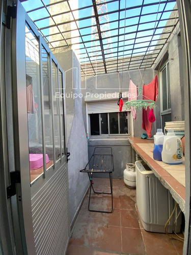 Oportunidad De Inversión Zona Vis!!! 2 Casas Y 5 Apartamentos En Un Mismo Padrón!
