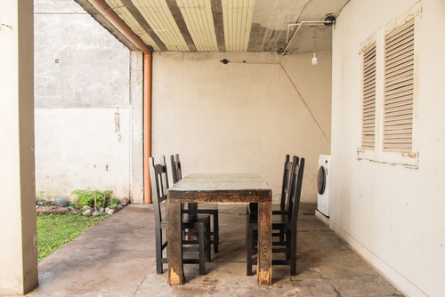 Imagen 20 de 30 de Venta Casa + Depto Jardin Cochera Terraza, Caseros
