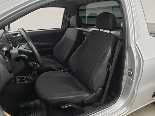 Volkswagen Saveiro Saveiro Robust 1.6 MSI CS (Flex)