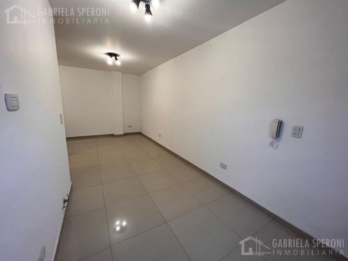 Imagen 3 de 16 de Departamento 2 Amb - Lomas De Zamora Este