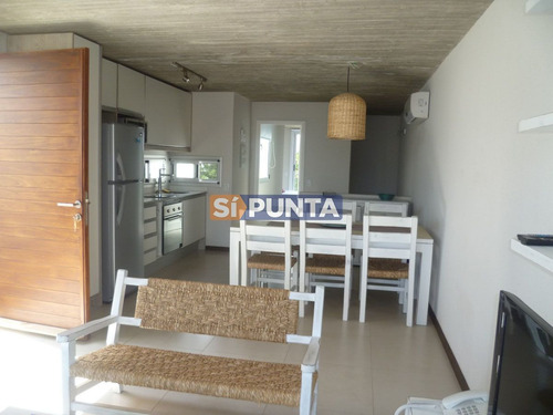 Imagen 3 de 17 de Apartamento En Alquiler En La Barra