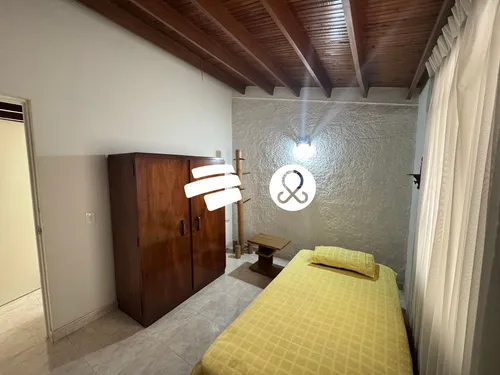Vendo Apartamento A Pocas Cuadras Del Aeropuerto Olaya Herrera. Sector Manzanares
