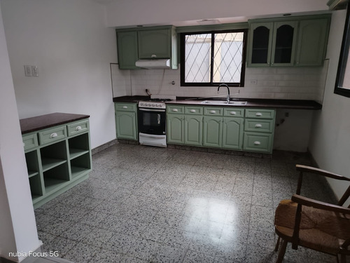 Amplio Dpto 2,5 Ambientes