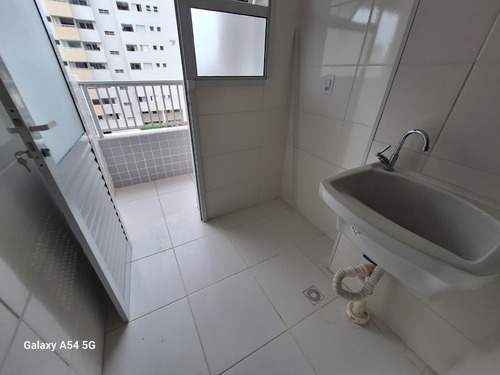 Apartamento 2 Dormitórios Com Vista Mar No Centro De Mongagua