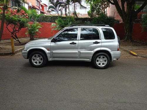 Chevrolet Grand Vitara 2.5 V6 Dohc
