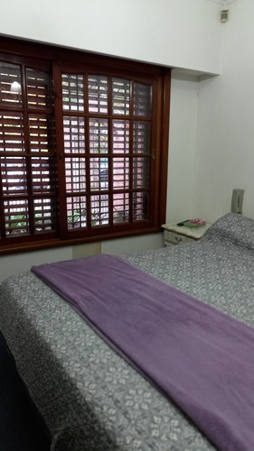 Imagen 10 de 17 de Lanus Oeste - Casa En Barrio Residencial A Metros Del Centro